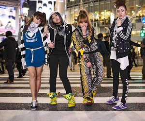 2NE1 2NE1