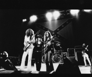 Lynyrd Skynyrd Lynyrd Skynyrd