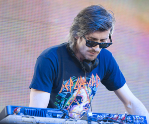 Kavinsky Kavinsky